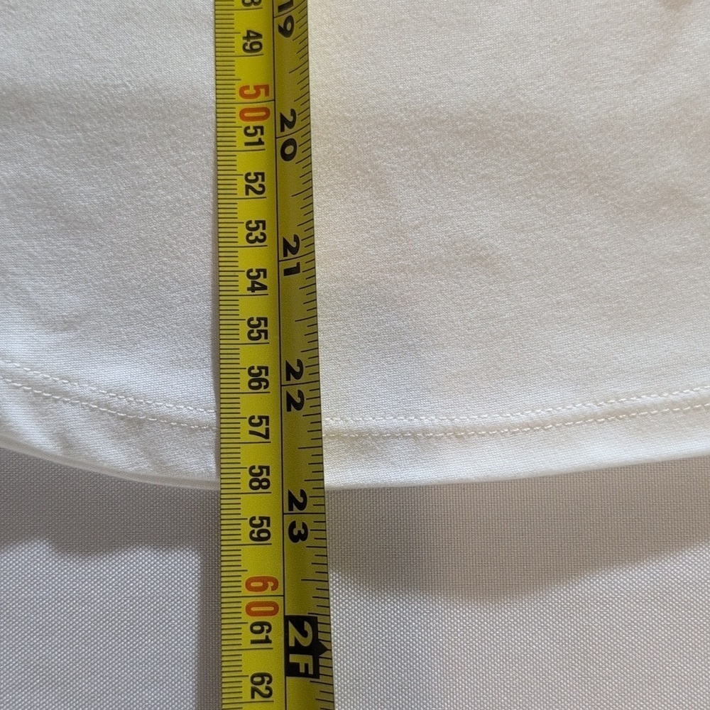 Hello Kitty Shirt Size Small - Picture 4 of 6